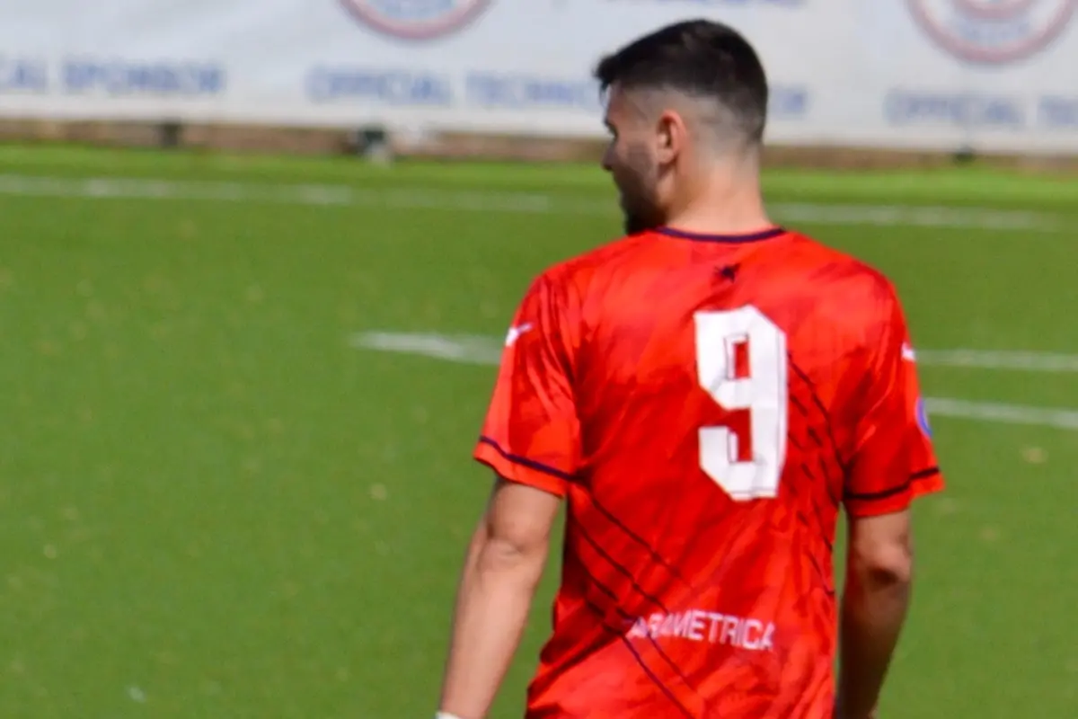 L\\u2019attaccante del Fregene Maccarese Michael Dipilato