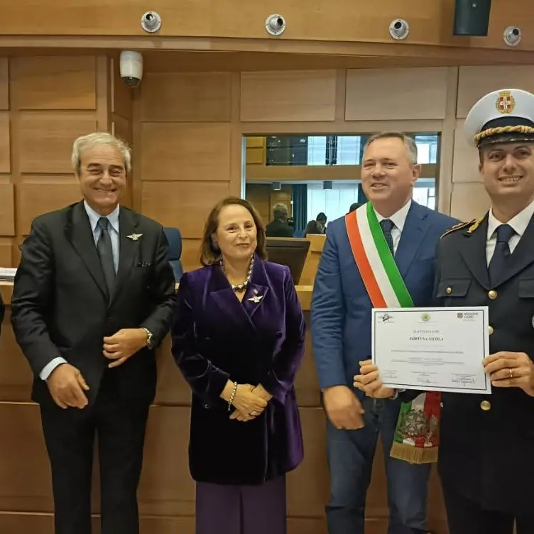 Consegnati gli attestati di abilitazione al volo di droni ai rappresentanti della Polizia locale di Tarquinia