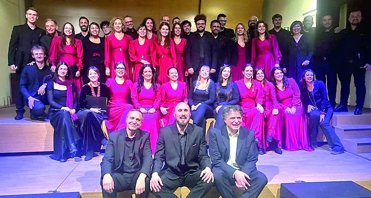 Allumiere: la magia del Natale in musica con “A Very InCantus Christmas”