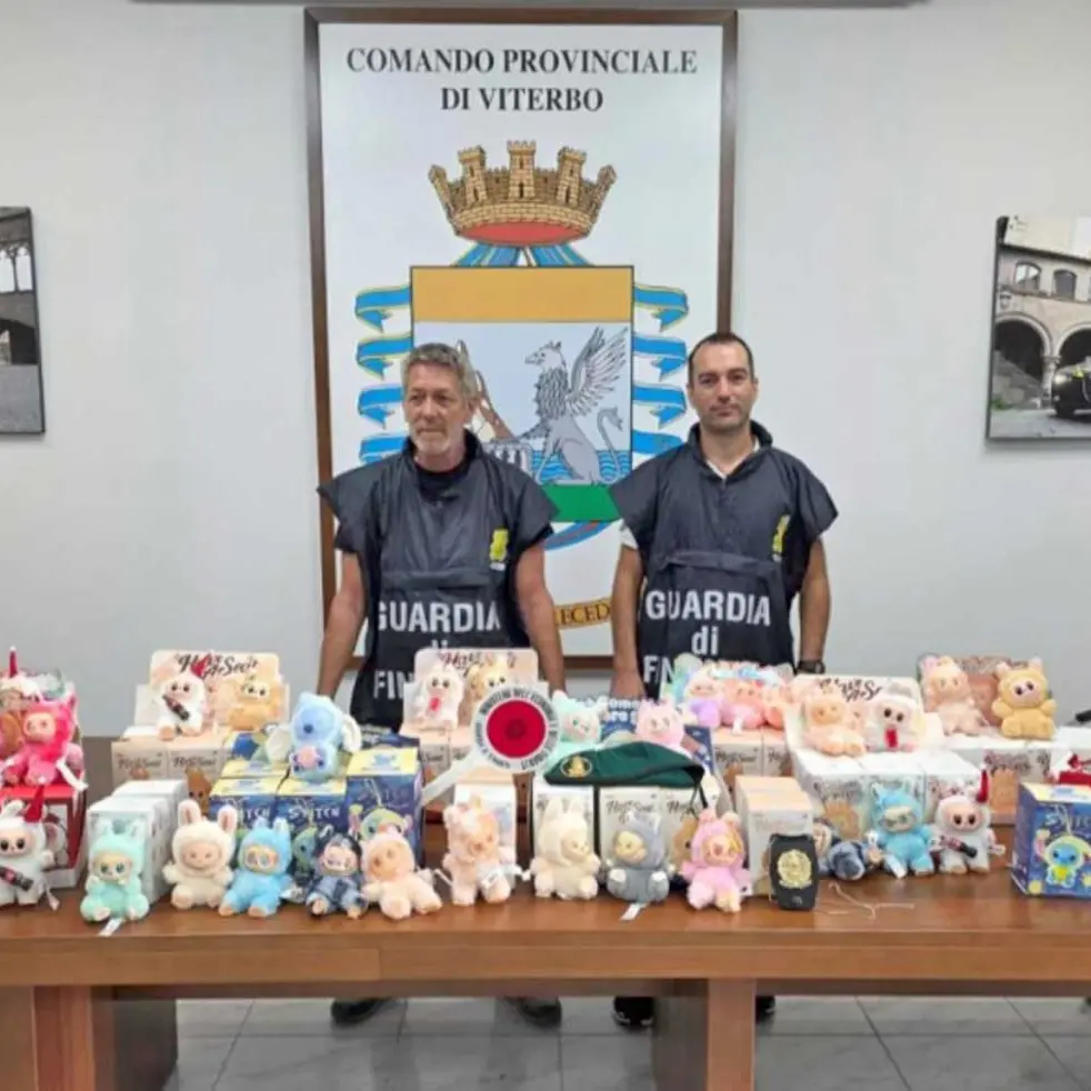 Sequestrati oltre 11mila prodotti contraffatti