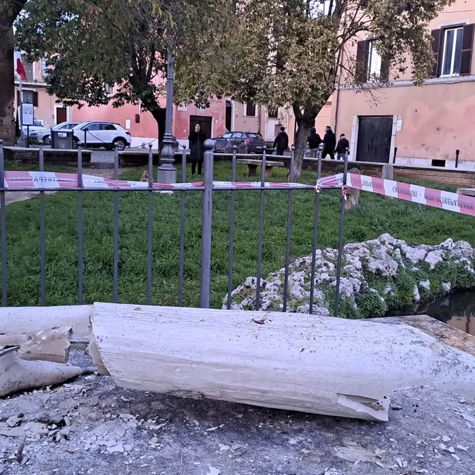 Civita Castellana: distrutta la fontana delle Acque vergini di Paternesi