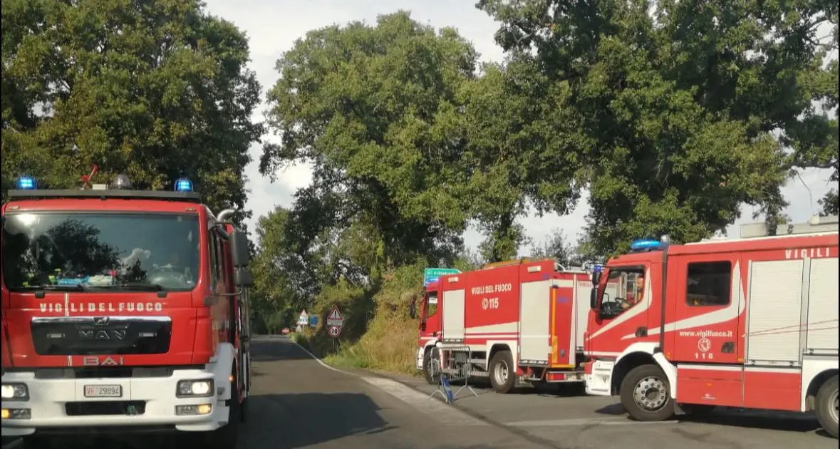Vitorchiano: prima l’esplosione poi l’incendio
