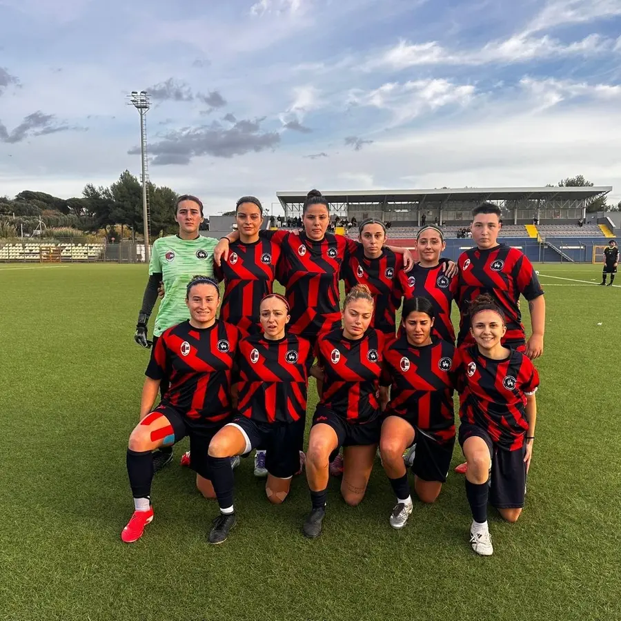 Il Ladispoli in rosa strapazza il Viterbo: finisce 19-0