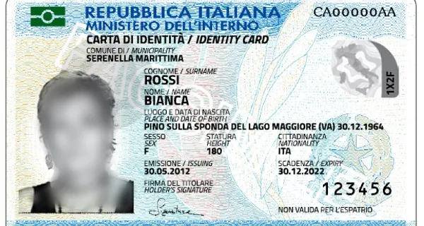Addio alla carta di identità cartacea, si passa a quella elettronica