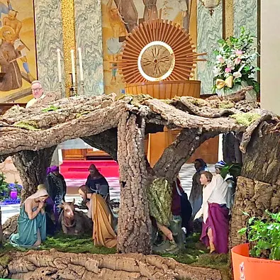 L’arte dei nonni di Tolfa a Civitavecchia nella parrocchia dei Santi Martiri Giapponesi, in una scuola e in una rsa