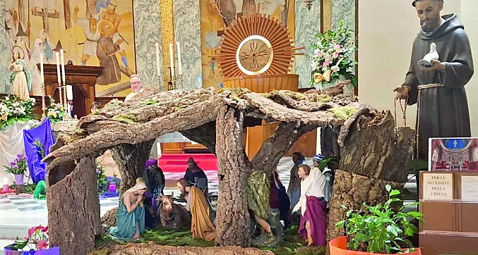 L’arte dei nonni di Tolfa a Civitavecchia nella parrocchia dei Santi Martiri Giapponesi, in una scuola e in una rsa