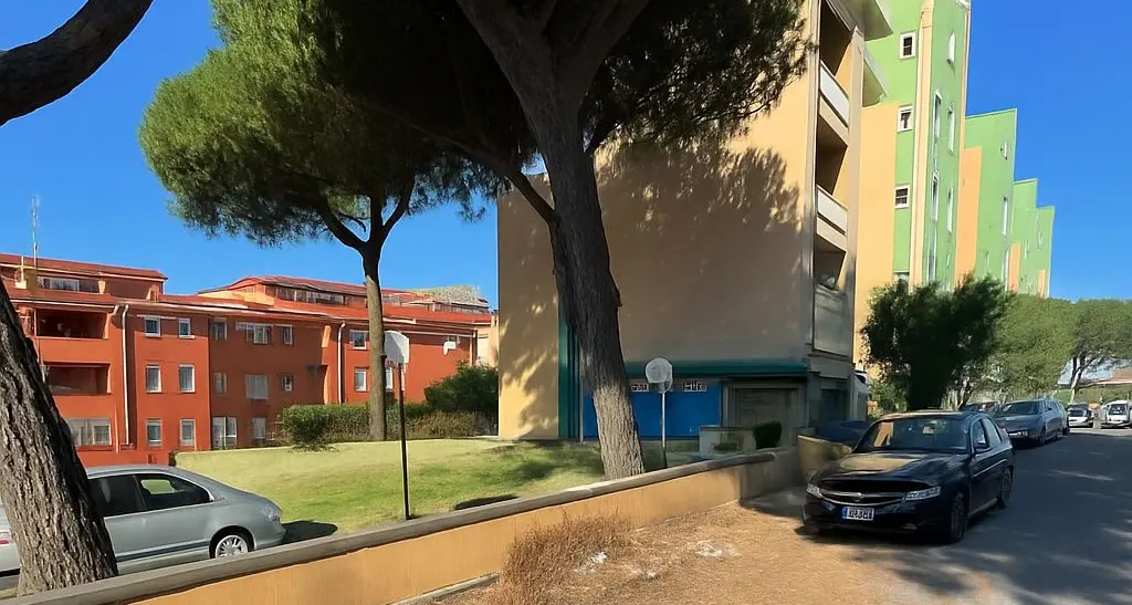 È guerra alle auto abbandonate