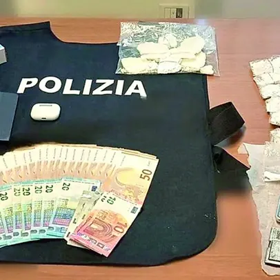 Market della droga a Fiumicino: stanato grazie all’app YouPol