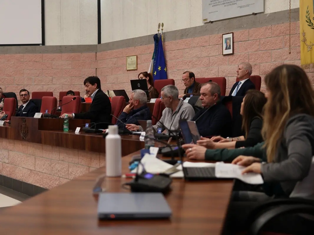 Consorzio industriale, via libera del Consiglio: Civitavecchia aderisce