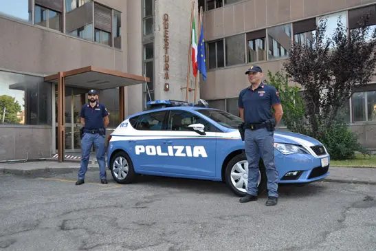 Stalking: disposta sorveglianza speciale con il braccialetto elettronico